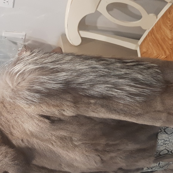 Vintage coat rabbit fur mixed with silver fox fur - Picture 5 of 10